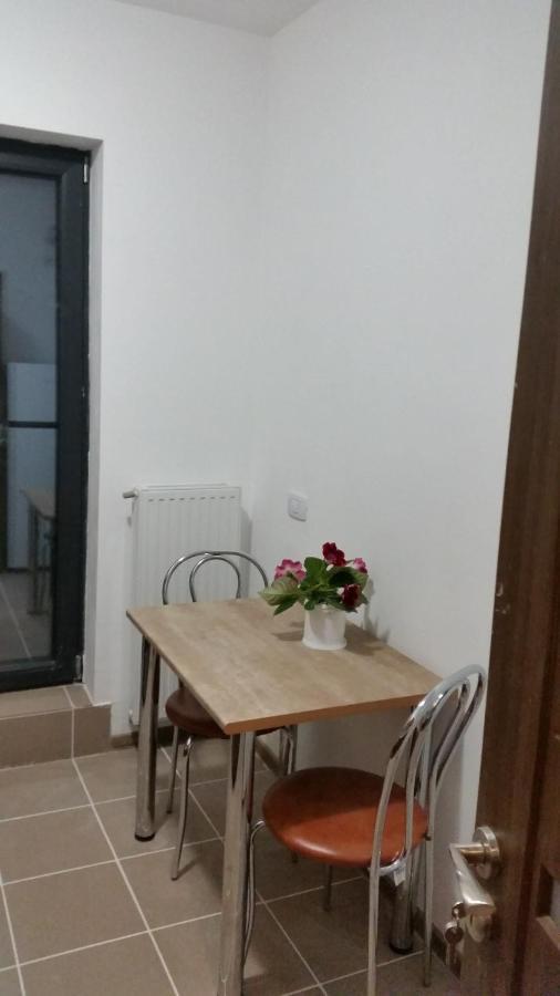 Eapartment Букурещ Екстериор снимка